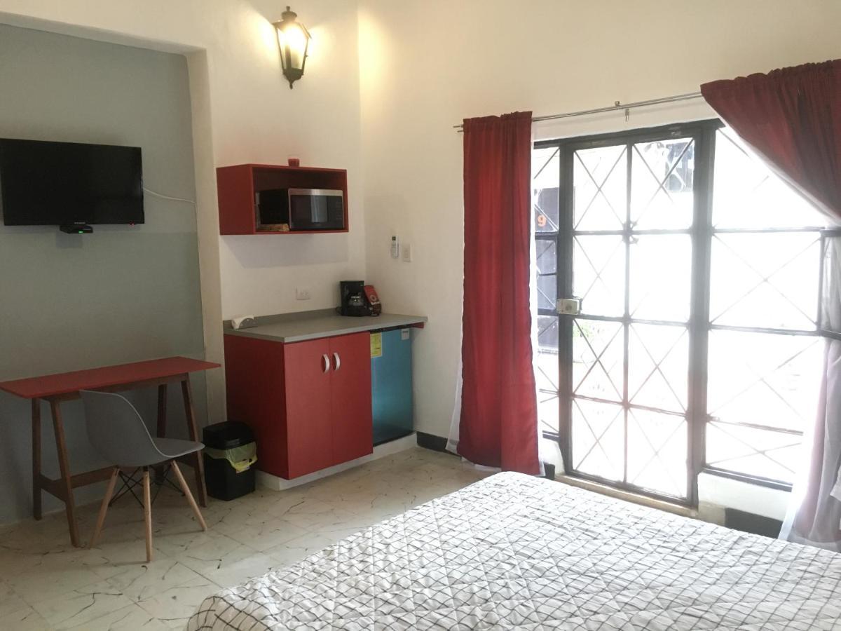 Suites del Sureste - Mérida Exterior foto